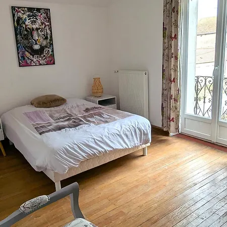 - Village Paisible Avec Parking Prive - Fr-1-584-384 Holiday home