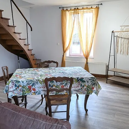 Holiday home - Village Paisible Avec Parking Prive - Fr-1-584-384